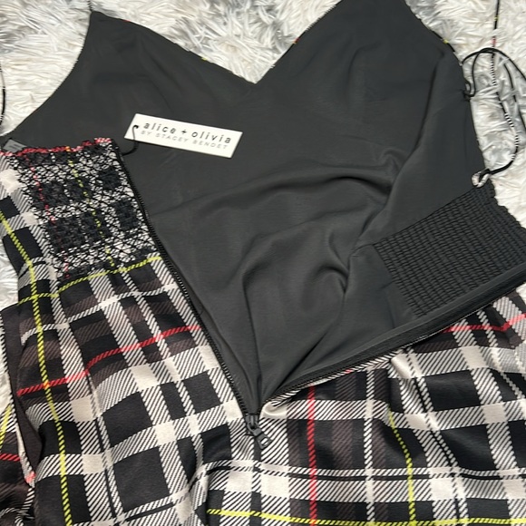 ALICE+OLIVIA SATIN MIDI DRESS - Picture 10 of 16